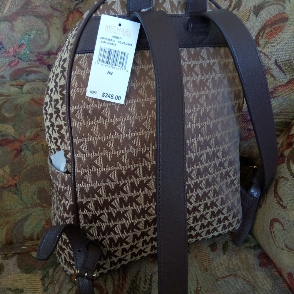 new backpack - Picture 3 of 6